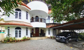 The Radiant - By Arattukulam Homes